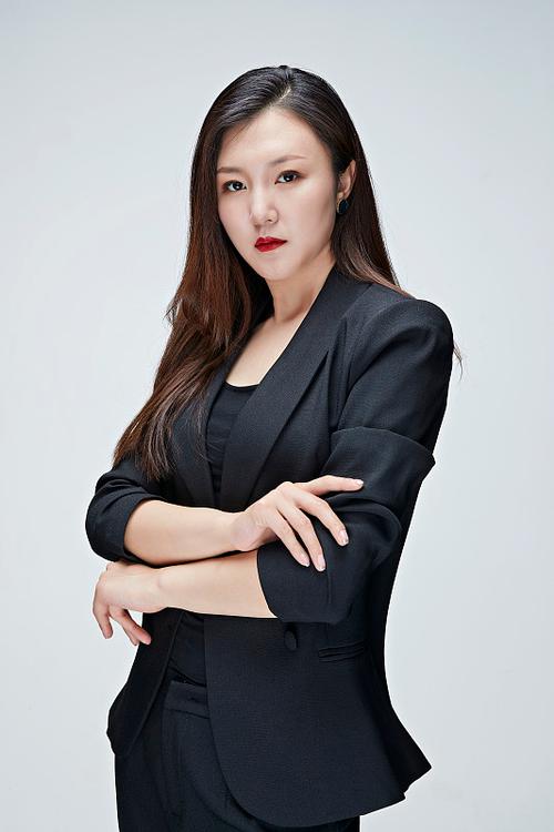 李莉火 创始人 & 执行董事